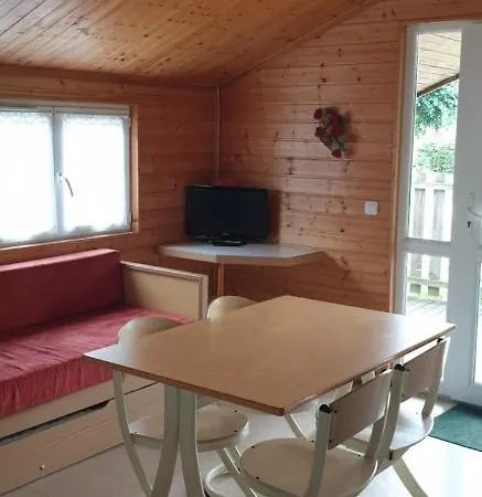 Onlycamp L'oree Des Vosges * Le Val-d'Ajol